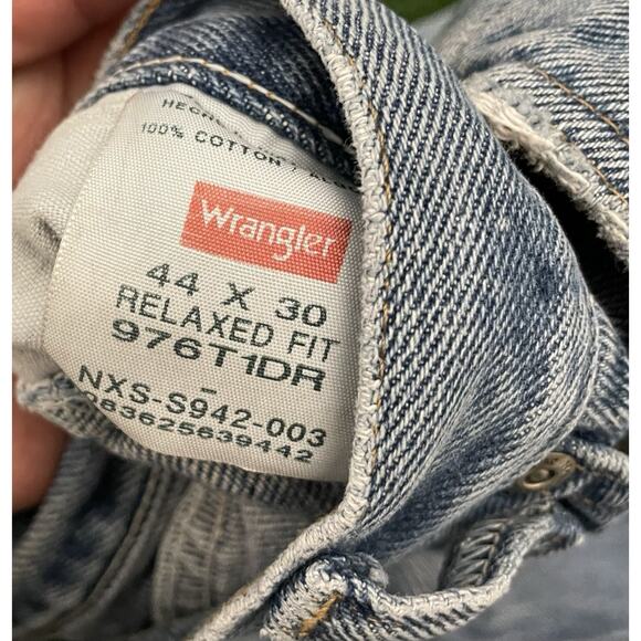 Vintage Wrangler 44x30 Relaxed Fit Blue Jeans Classic Denim Work Pants - Picture 7 of 12